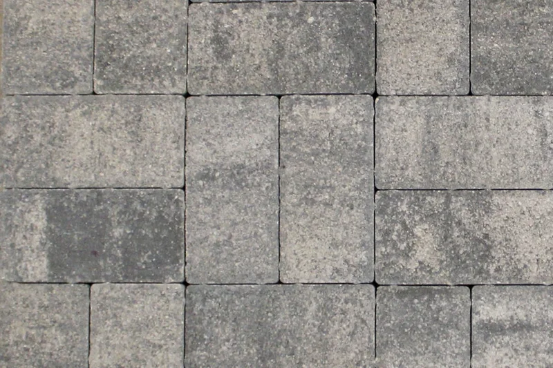 Tobermore Pedesta — Slate edging sample